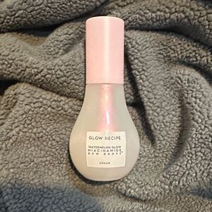 Glow Recipe serum